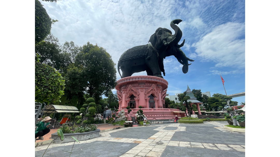 Erewan temple, Bangkok, Thailand, Erewan Elephant, World's largest museum